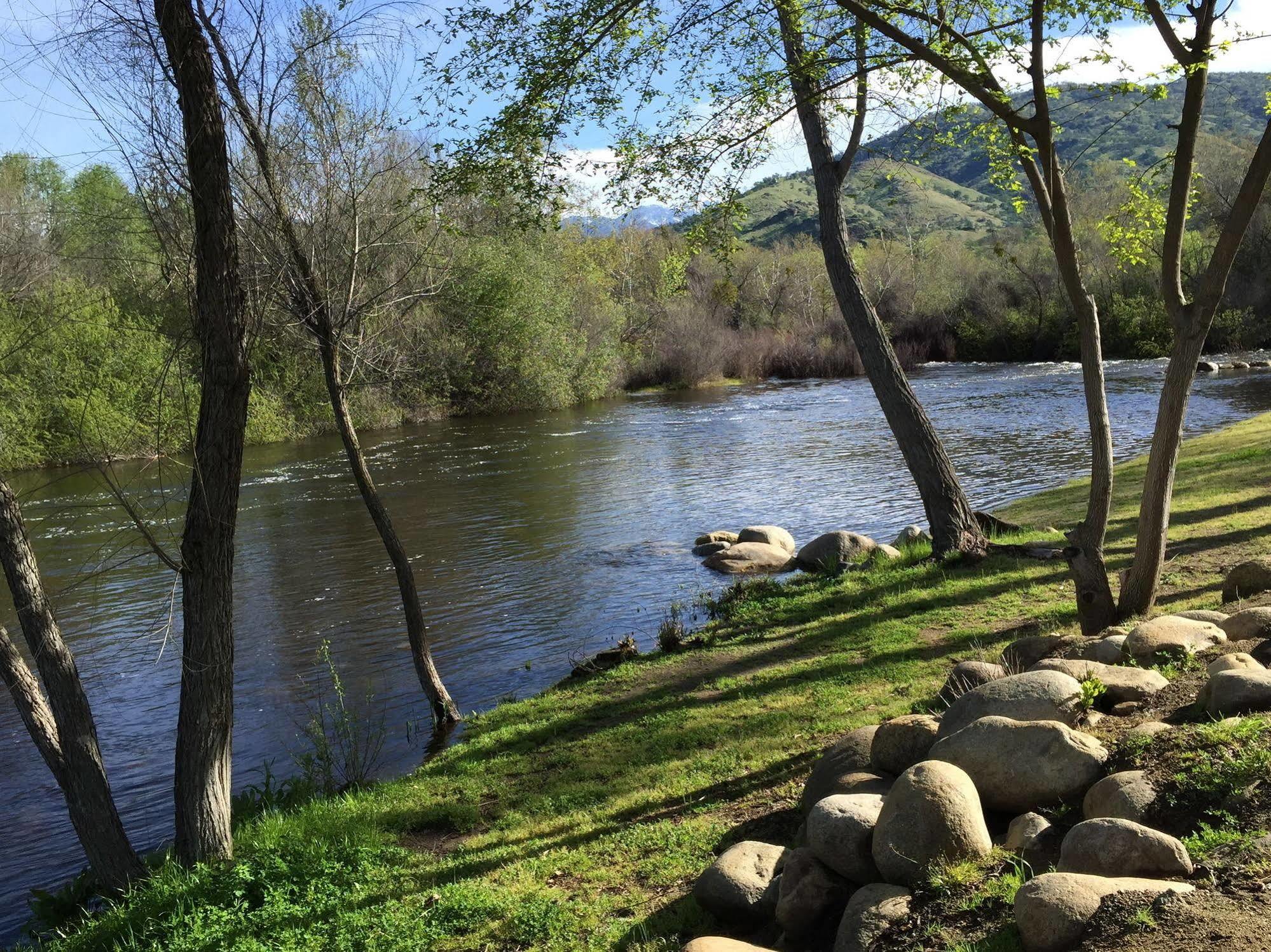 Kaweah Park Resort 쓰리리버스 외부 사진